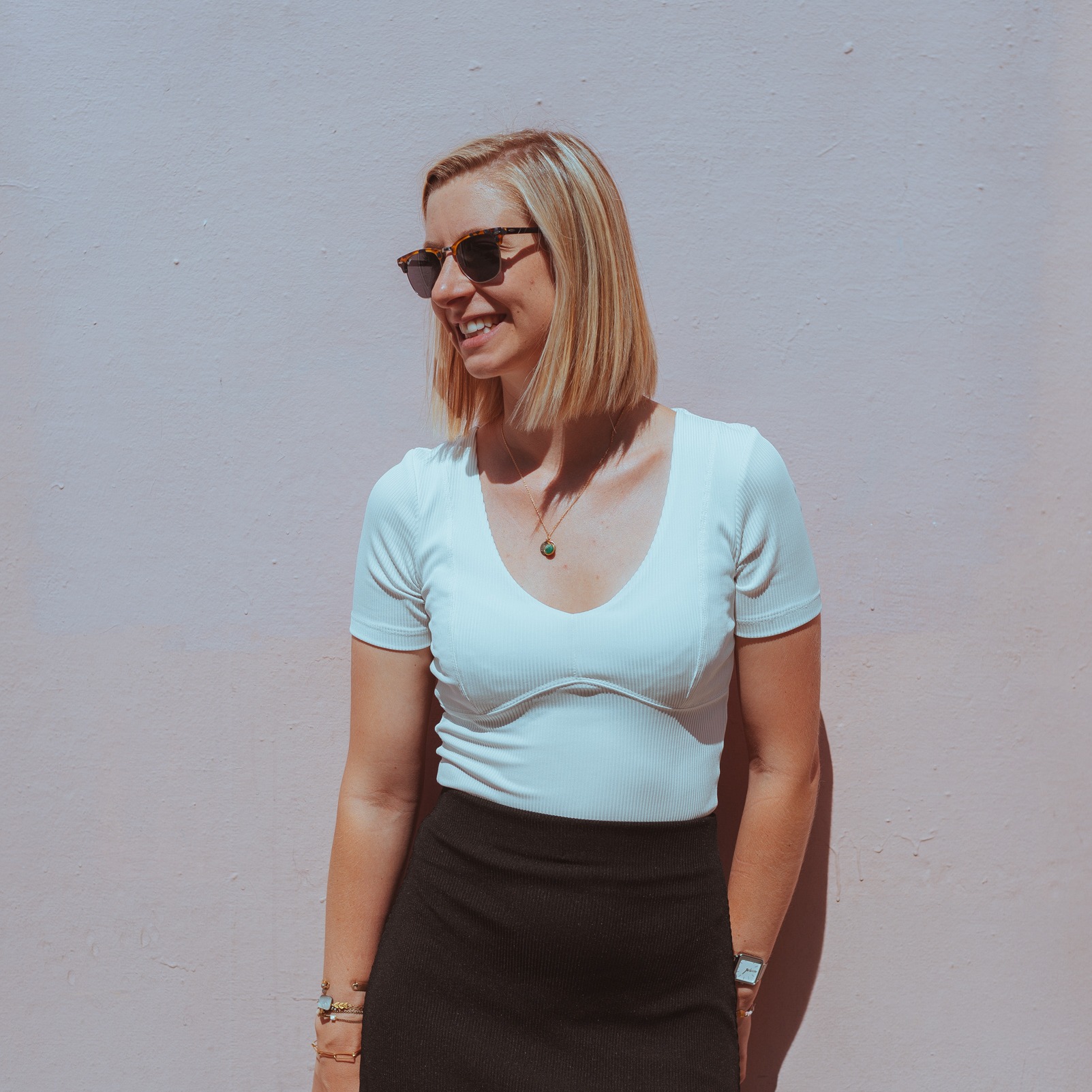 Tu hésites à rejoindre mon univers ? Réserve ton appel avec moi ! thumbnail