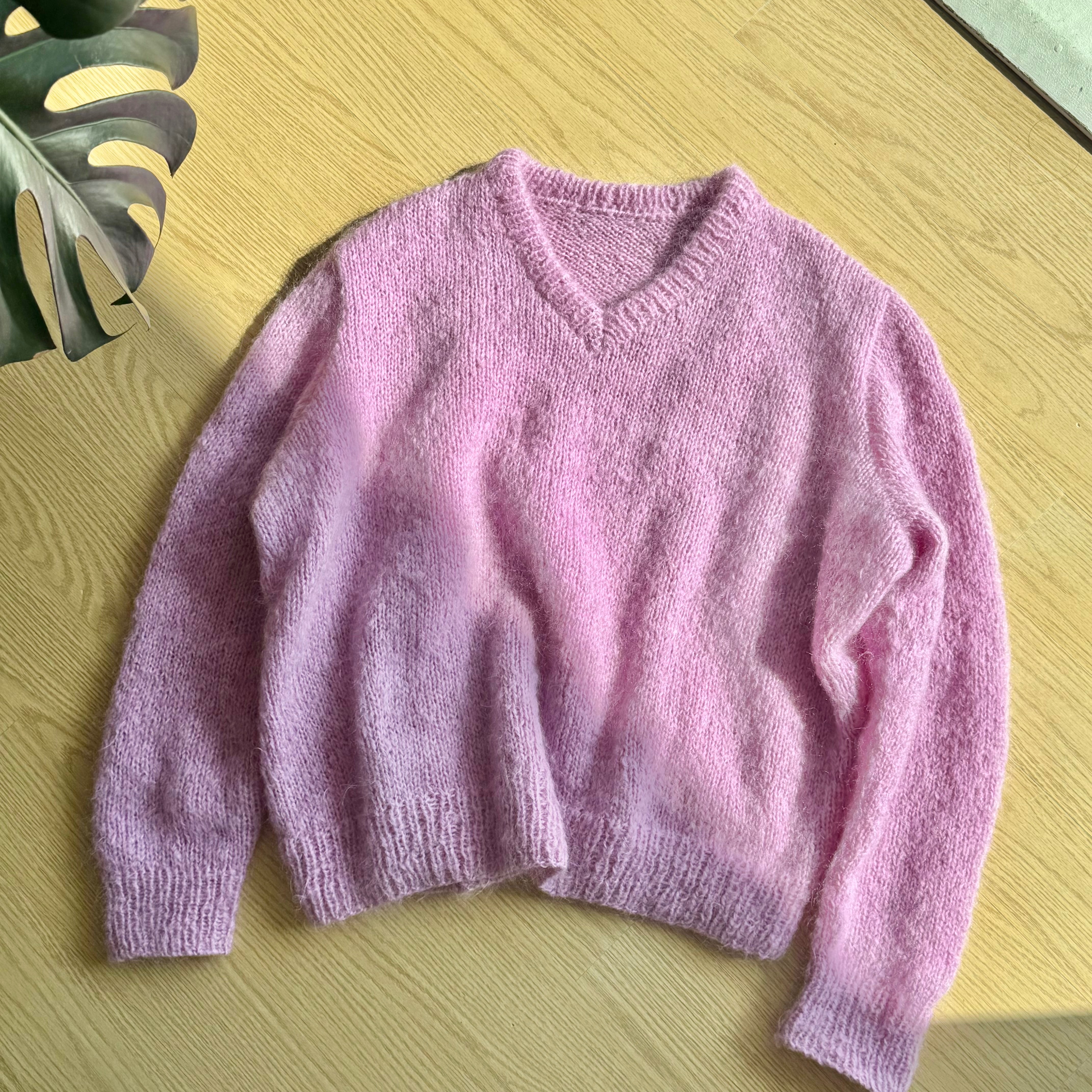 Free pattern Love Sweater  thumbnail
