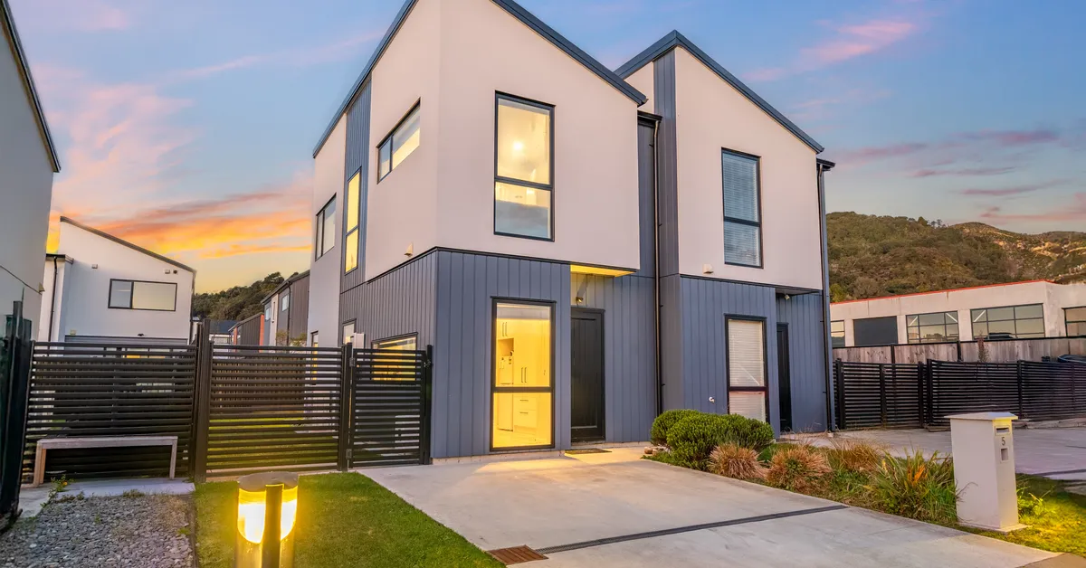 5 Gloaming Lane, Wallaceville, Upper Hutt City thumbnail
