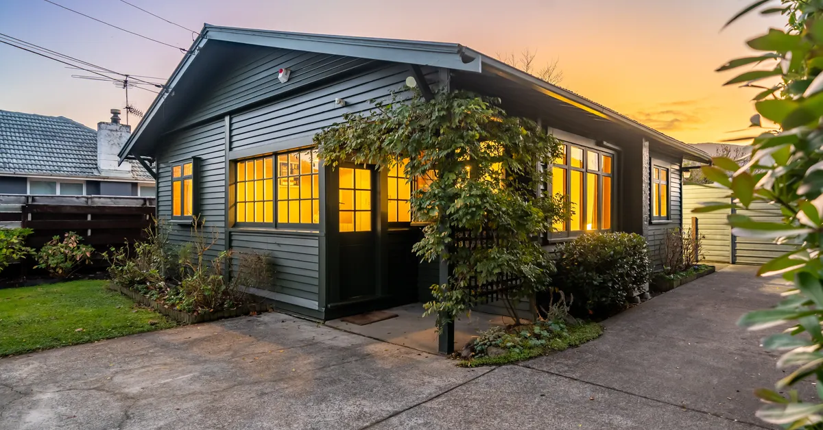 53 Palmer Crescent, Silverstream, Upper Hutt City thumbnail