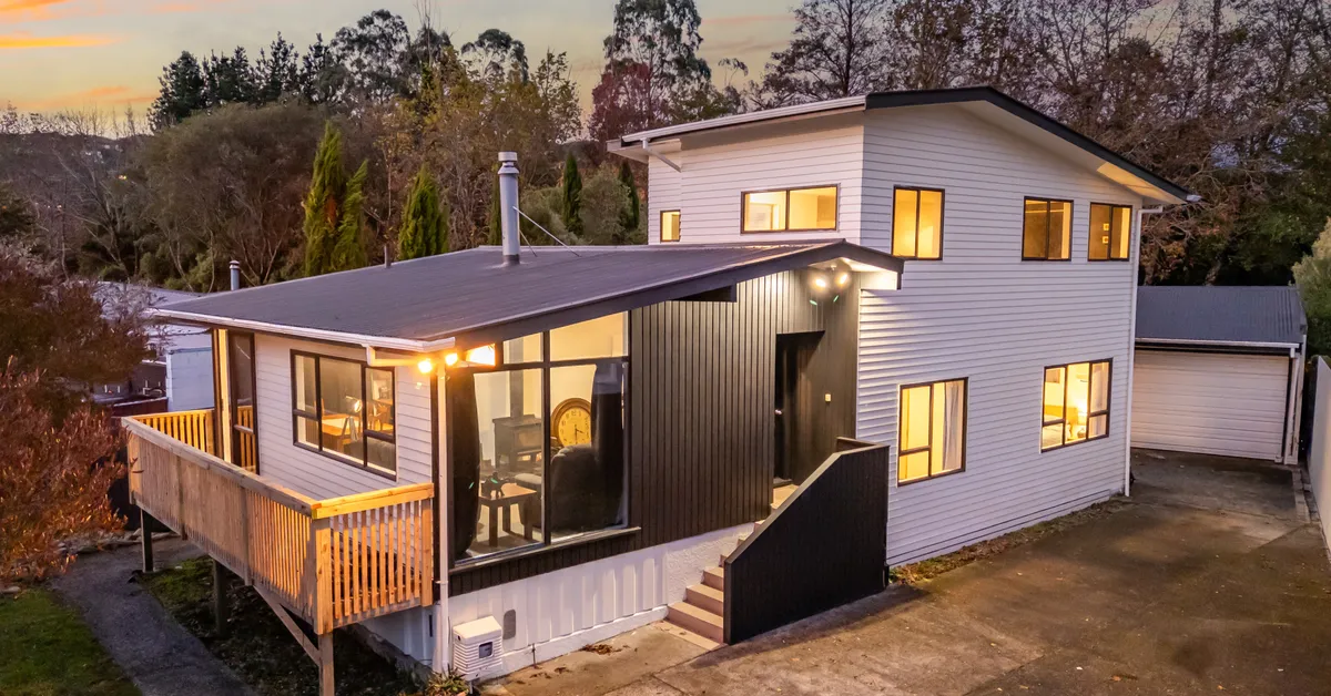 6 Longfellow Street, Trentham, Upper Hutt City thumbnail
