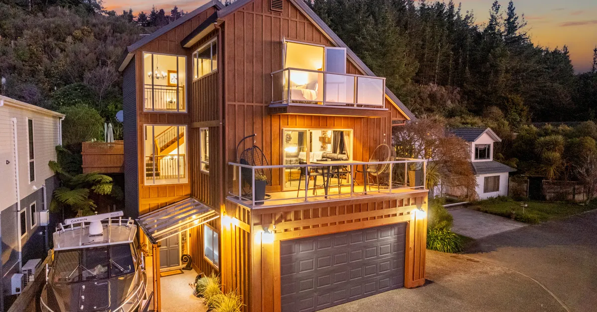9A McCarthy Grove, Clouston Park, Upper Hutt City thumbnail