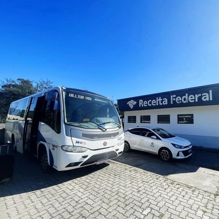 🚗TRASLADO AEROPUERTO - HOTEL // En Florianópolis 🚐 thumbnail