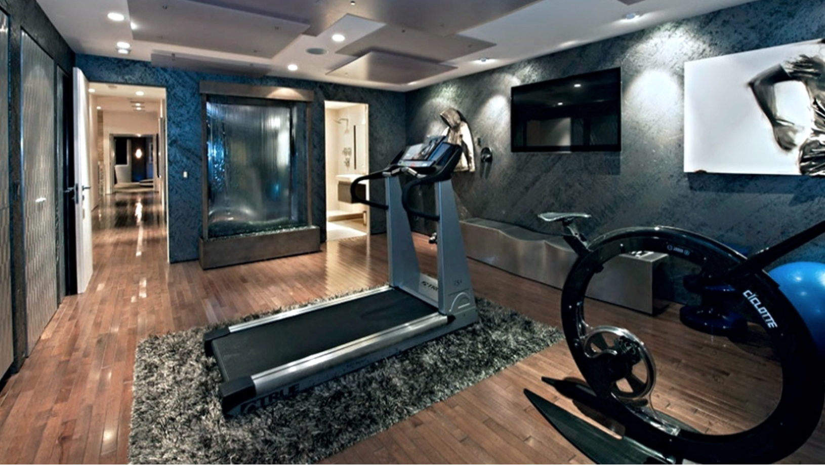 Revolutionizing Fitness Spaces: Top Trends in Gym Interior Design thumbnail