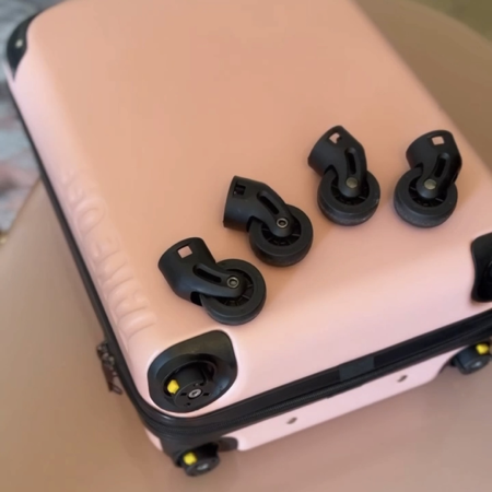 Take Off Luggage 10% off thumbnail