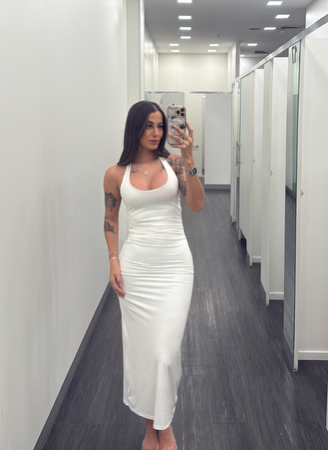 Vestido midi off white com decote  thumbnail