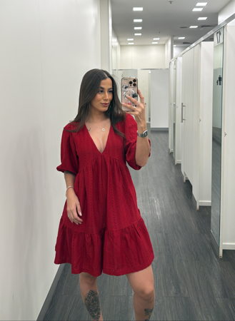 Vestido curto de laise vermelho thumbnail