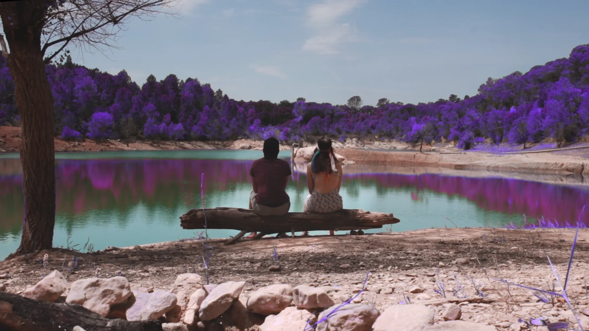 Hors de ce monde - teaser thumbnail