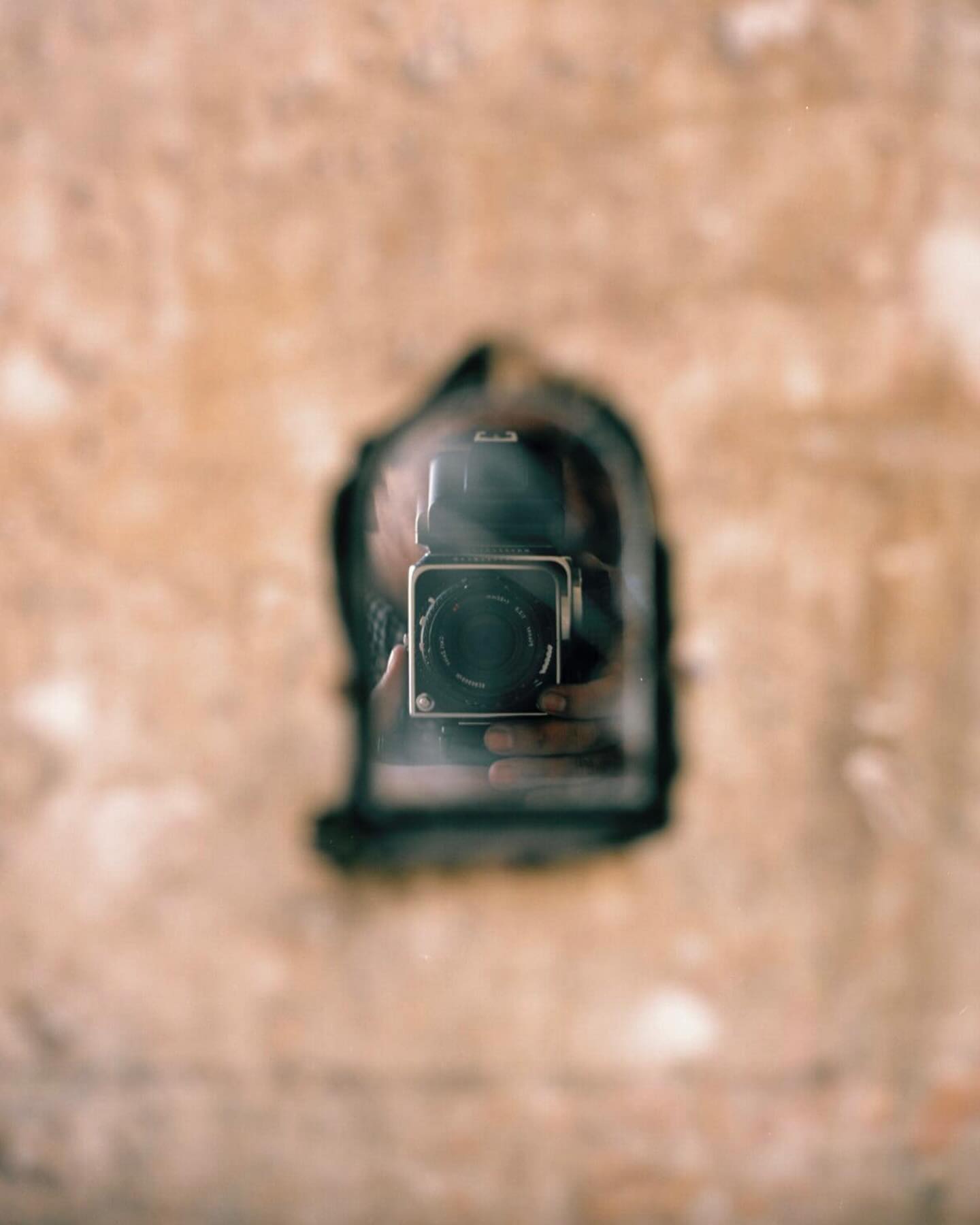Hace un año empecé una serie de fotos que tardaría hasta ahora en llamar ‘8 Oriente’. ✨ Esta semana, coincidiendo con el