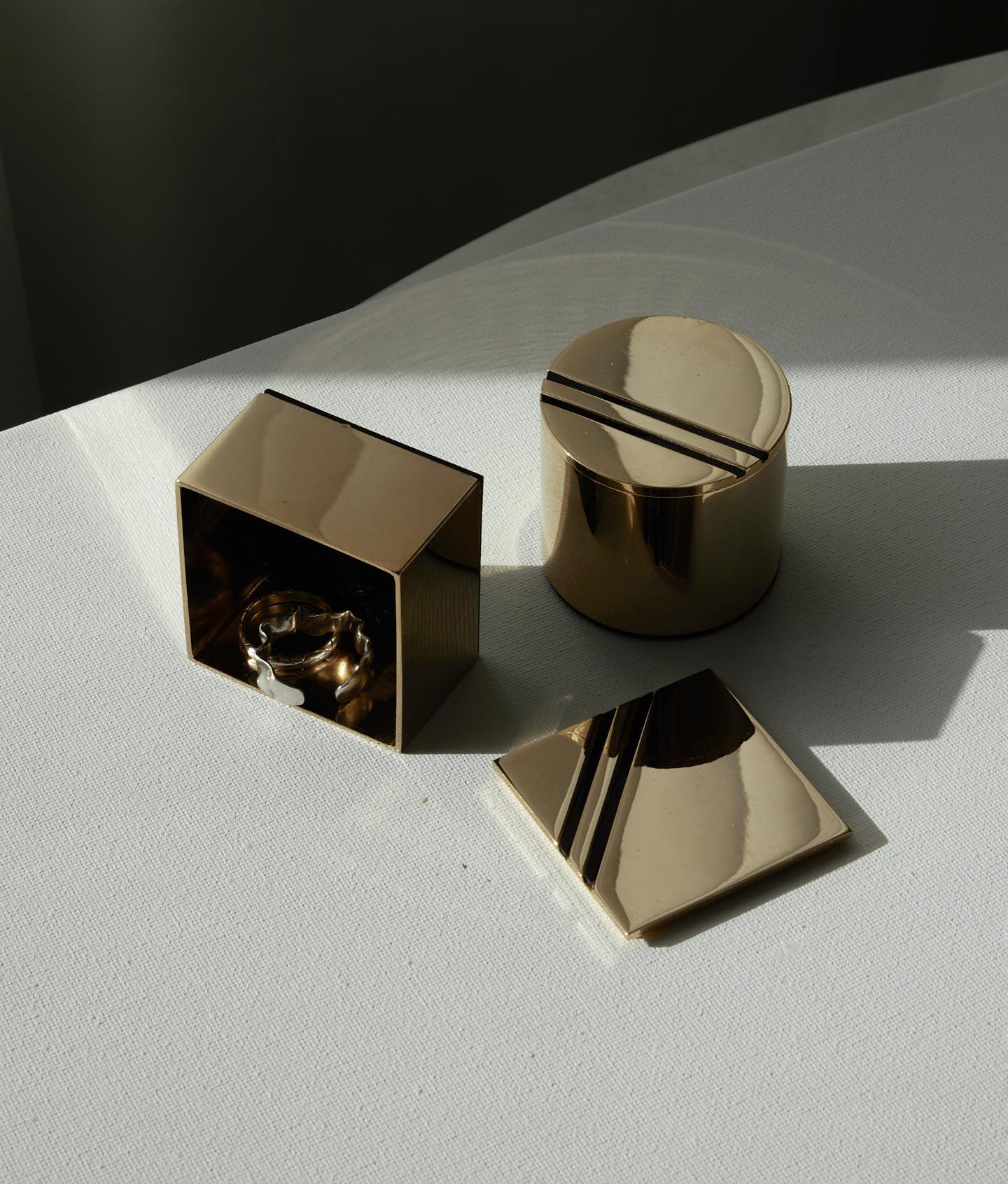 Vintage Golden Jewelry Boxes - Set of 2 Antique French Home Decor

AVAILABLE ON ETSY - link in bio
___

#vintagestorenyc