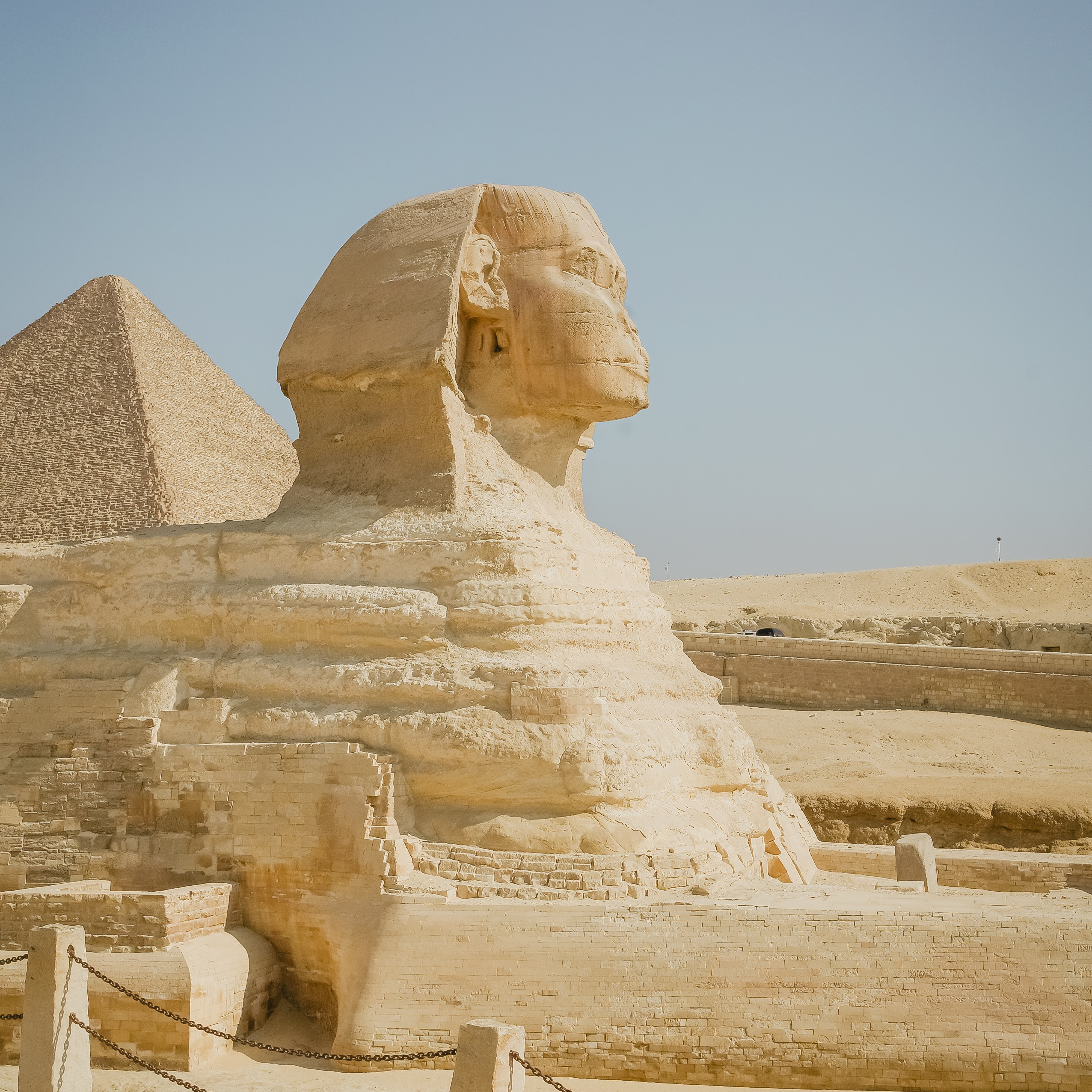 ATENDIMENTO DE CONSTELAÇÃO FAMILIAR OU EMPRESARIAL  R$1.500 - sessão única thumbnail