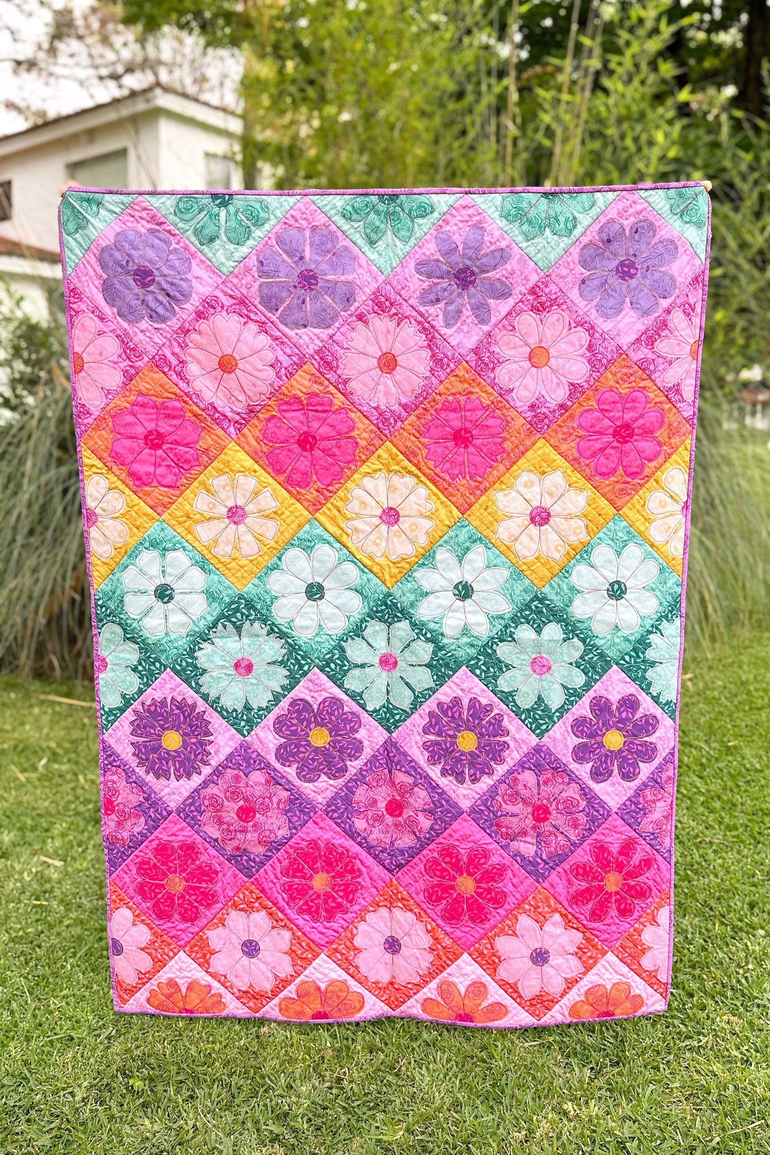 Floral Rainbow Quilt Pattern  thumbnail
