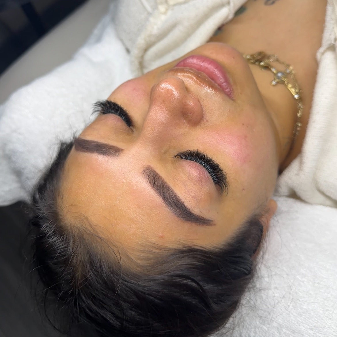 Reserva Diseño de Pestañas  thumbnail