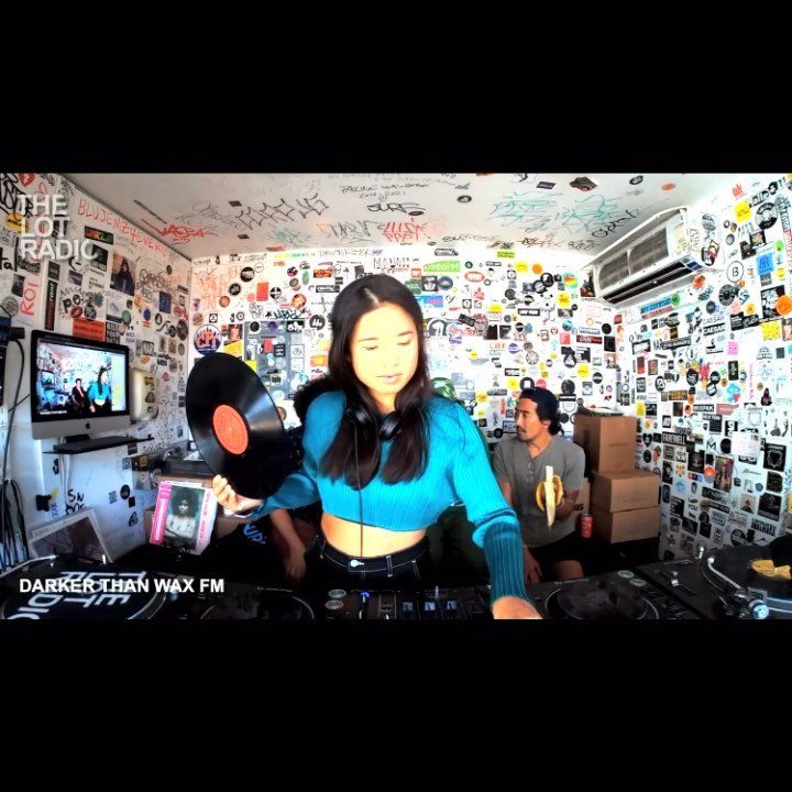 Last Saturday at @thelotradio 💗🎶

Thank you again @marcoweibel @_mawkus_ for having me with Darker than Wax FM❤️‍🔥

Mix 