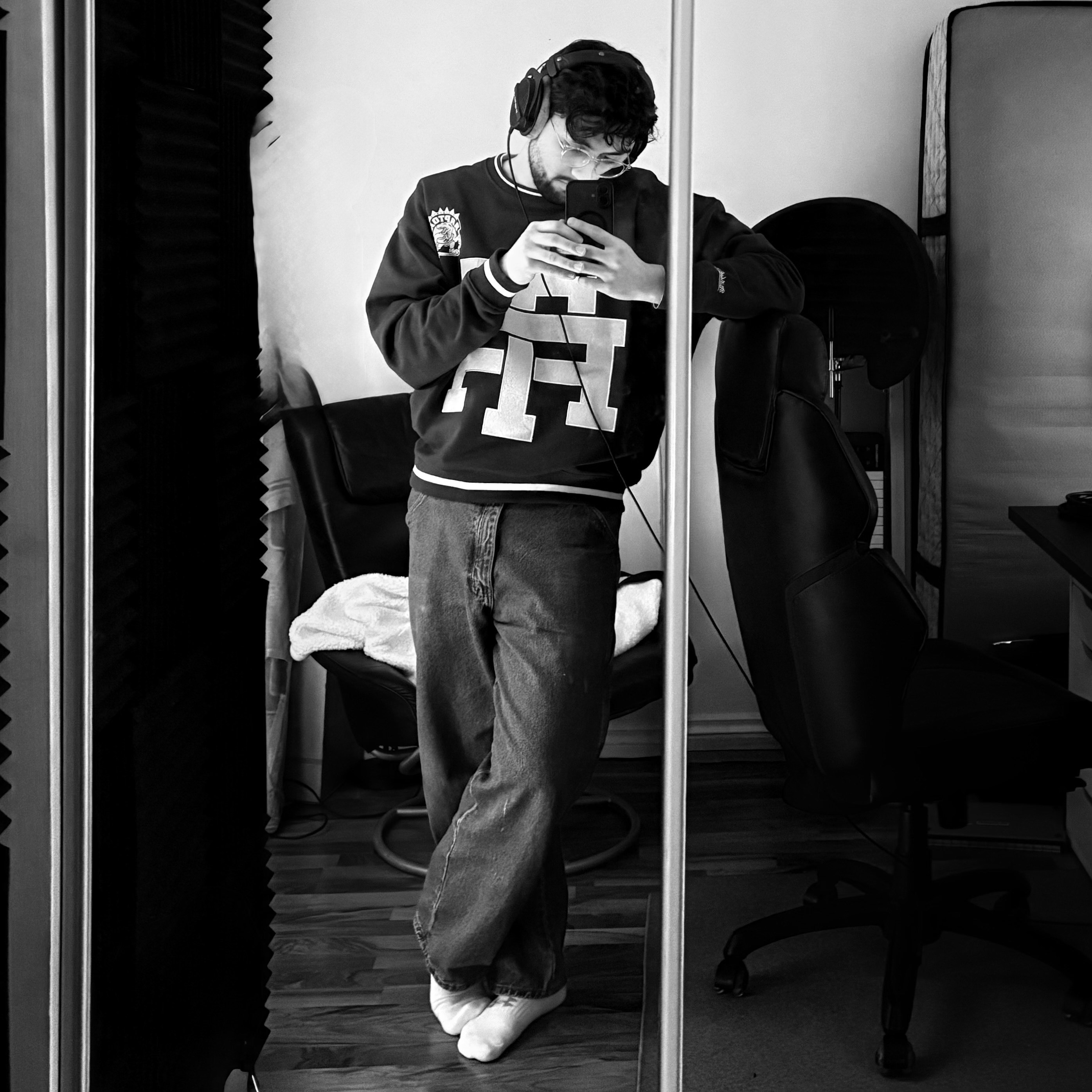 COME TO MY FIRST SHOW! thumbnail