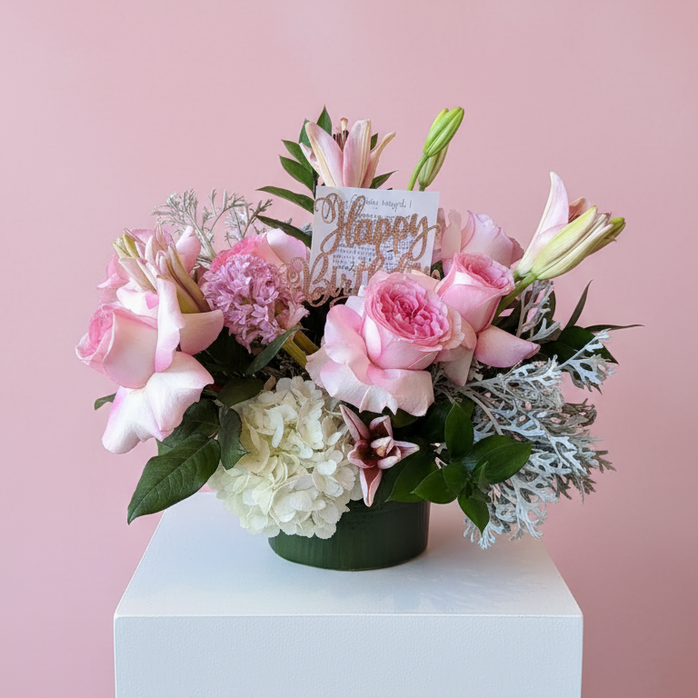 Order Luxury Floral Arrangement thumbnail