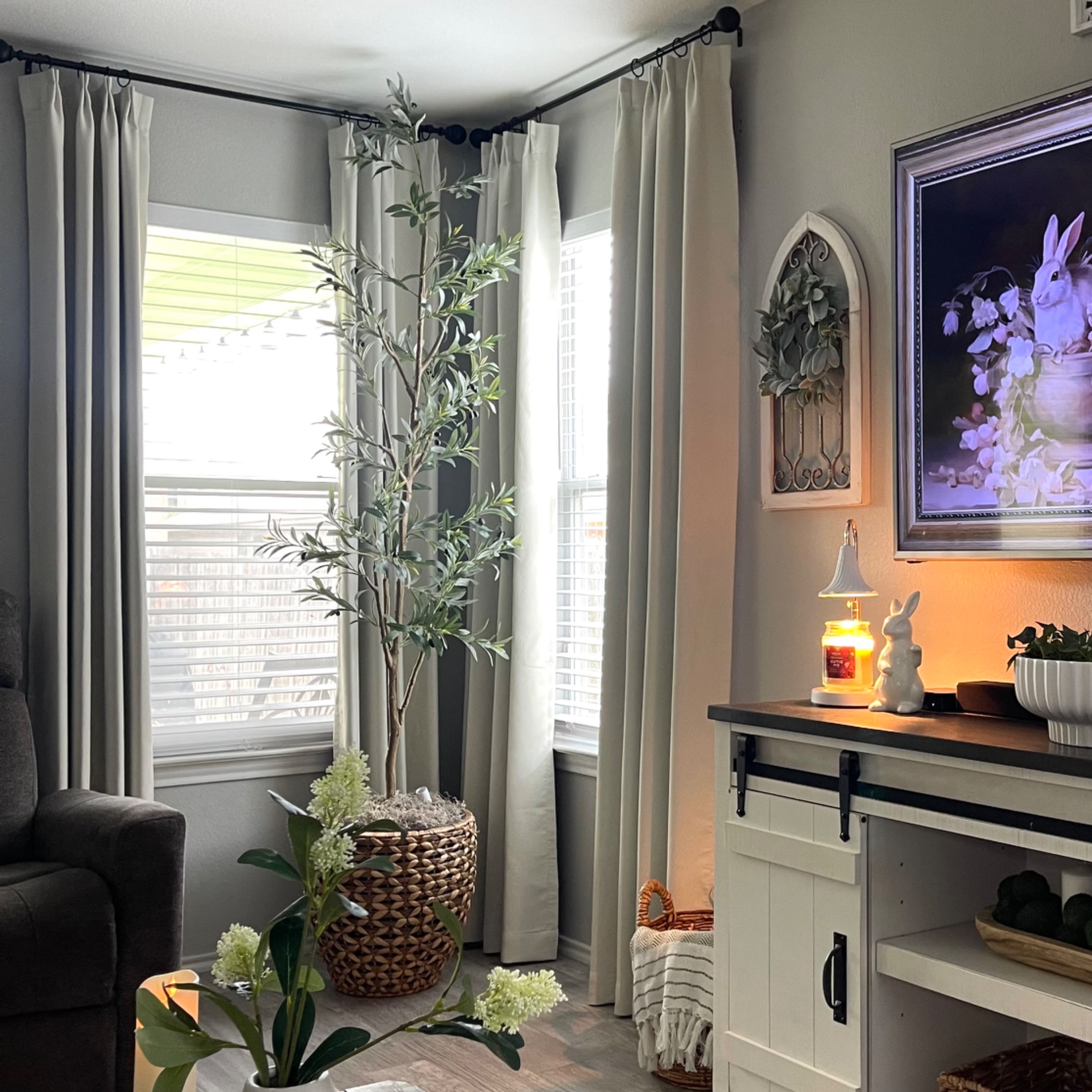 Ixa Curtains  thumbnail