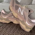 New balance  thumbnail