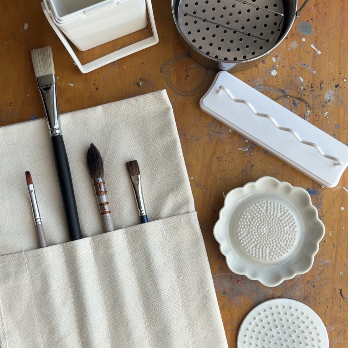 Paintbrush Care & Cleaning Bundle thumbnail