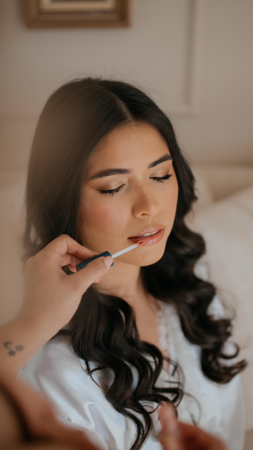 CURSOS: AUTOMAQUIAGEM / PROFISSIONAL  thumbnail