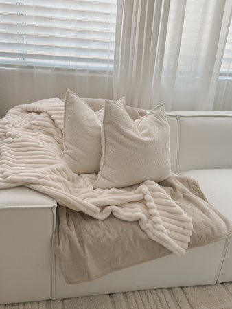 Splash Blanket | JORDIB10 thumbnail