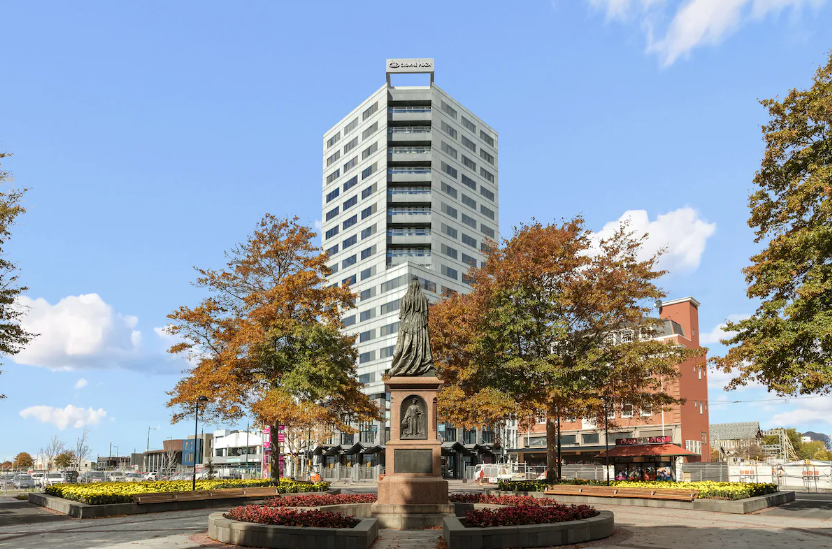 Crowne Plaza Christchurch, an IHG Hotel thumbnail