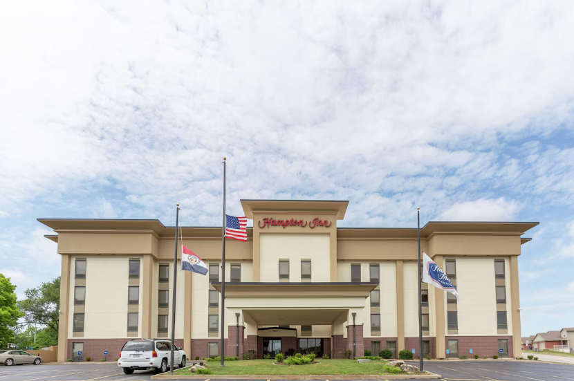 Hampton Inn Jefferson City at Capital Mall thumbnail