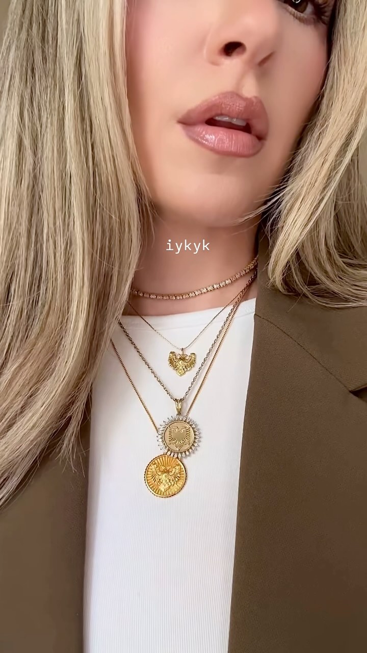 fam 🦅 on a scale of 1 - Albanian, how patriotic are you? 👐🏻
.
.
.
.
#layeringnecklaces #albanian