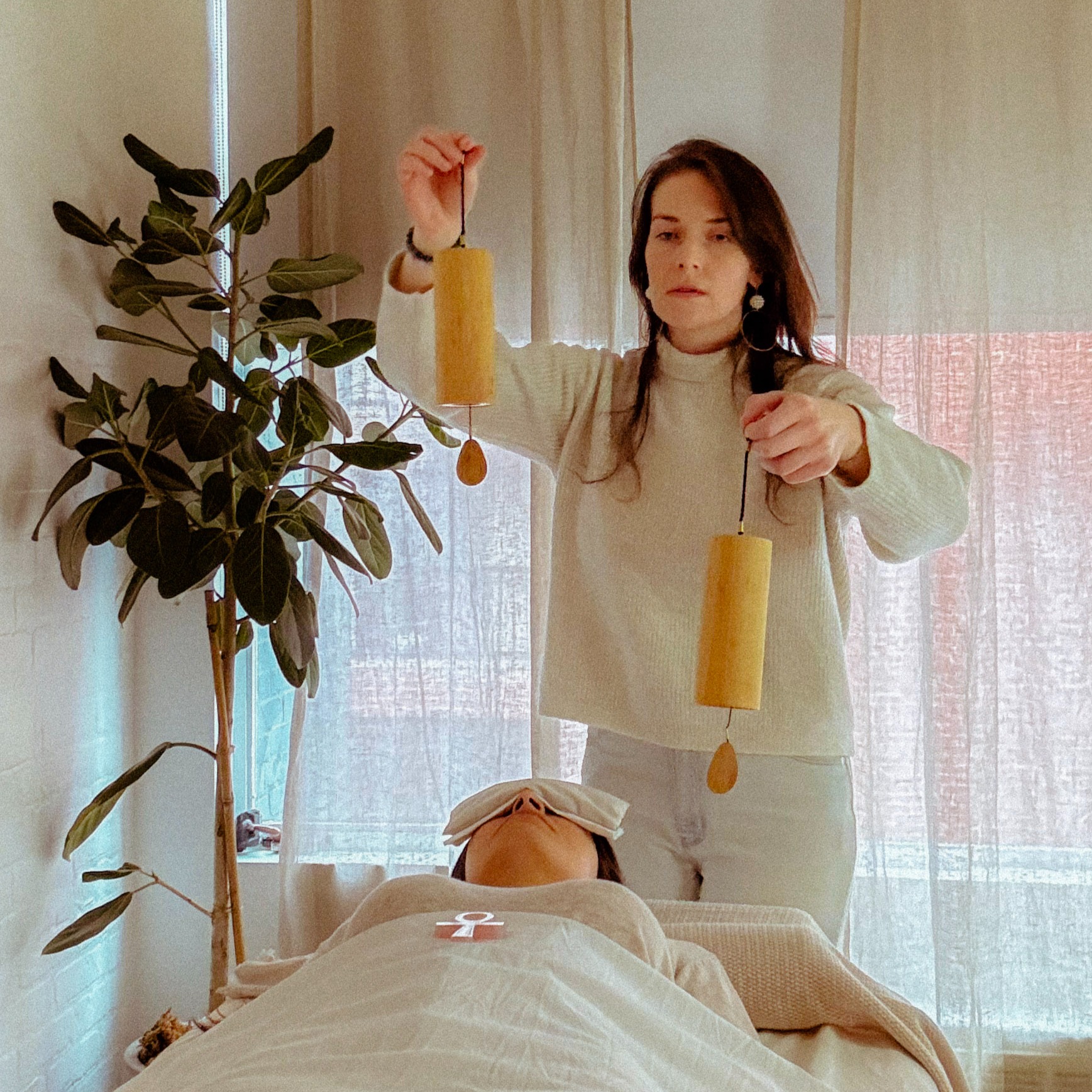 BOOK a 1:1  SESSION ☽ thumbnail