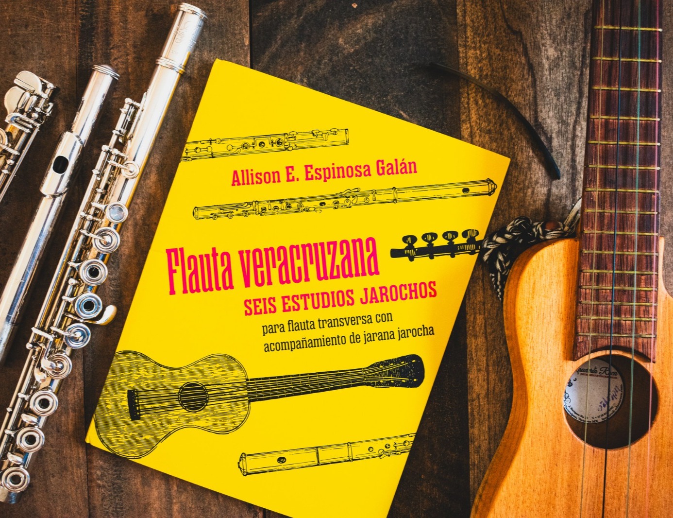 Adquiere el libro aquí / Get the book here thumbnail
