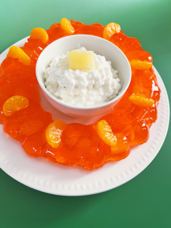 Retro Mandarin Pineapple Jell-O Salad | 1960s Potluck Classic — Vintage By the Bite Retro Food Blog thumbnail