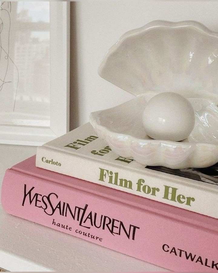 Pearls are the Ultimate Symbol for Wisdom. Valued for their calming effects, they represent serenity and convey a sense 