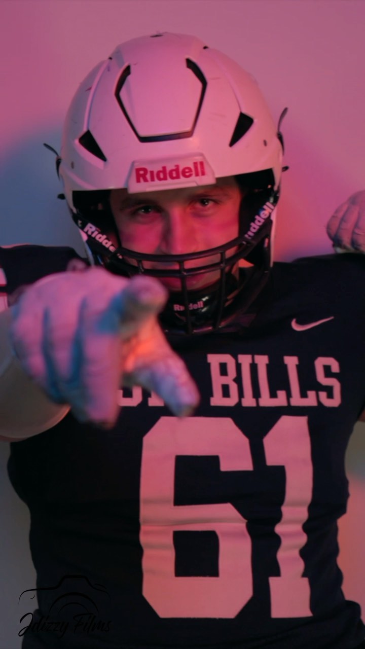 Smile, you’re on Camera

#football #hsfootball #fridaynightlights #sluh #amdg #offseason