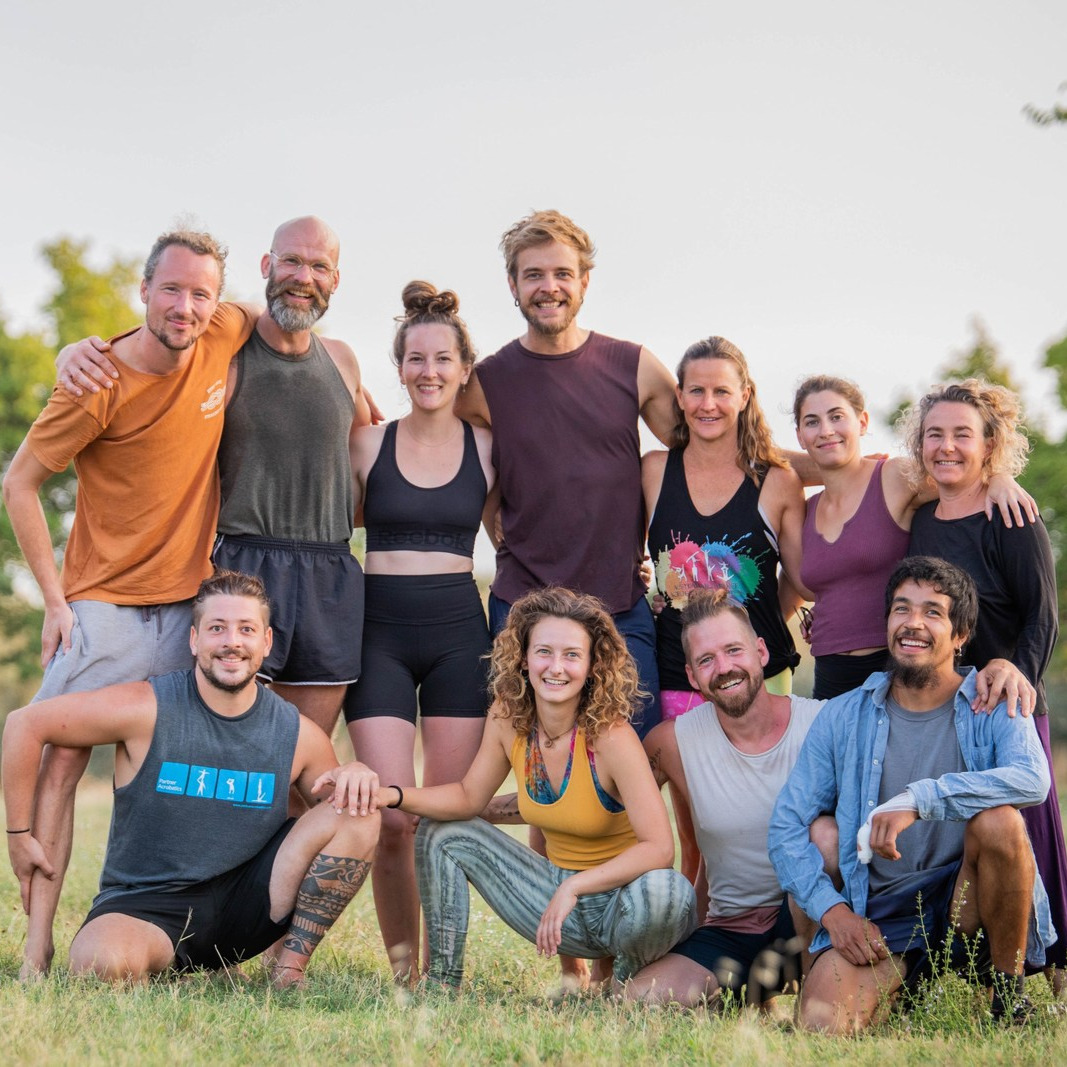 Join the Barefootyoga Tribe thumbnail