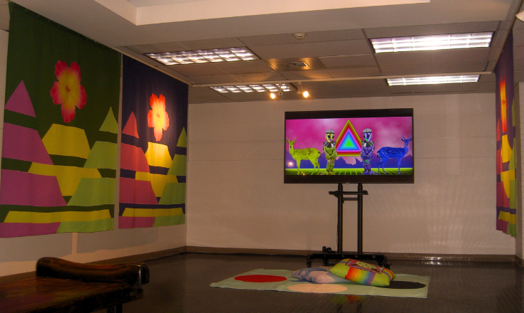 Lush Computation: bridging the gap between technology and humanity through art thumbnail