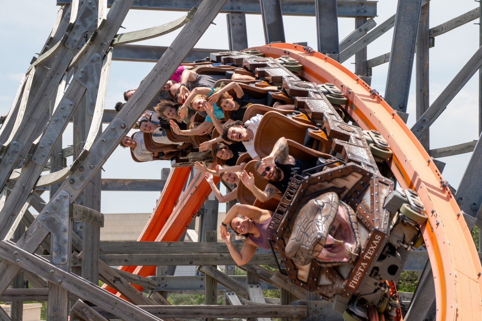 SFFT Source - Your Premier Guide to Six Flags Fiesta Texas thumbnail