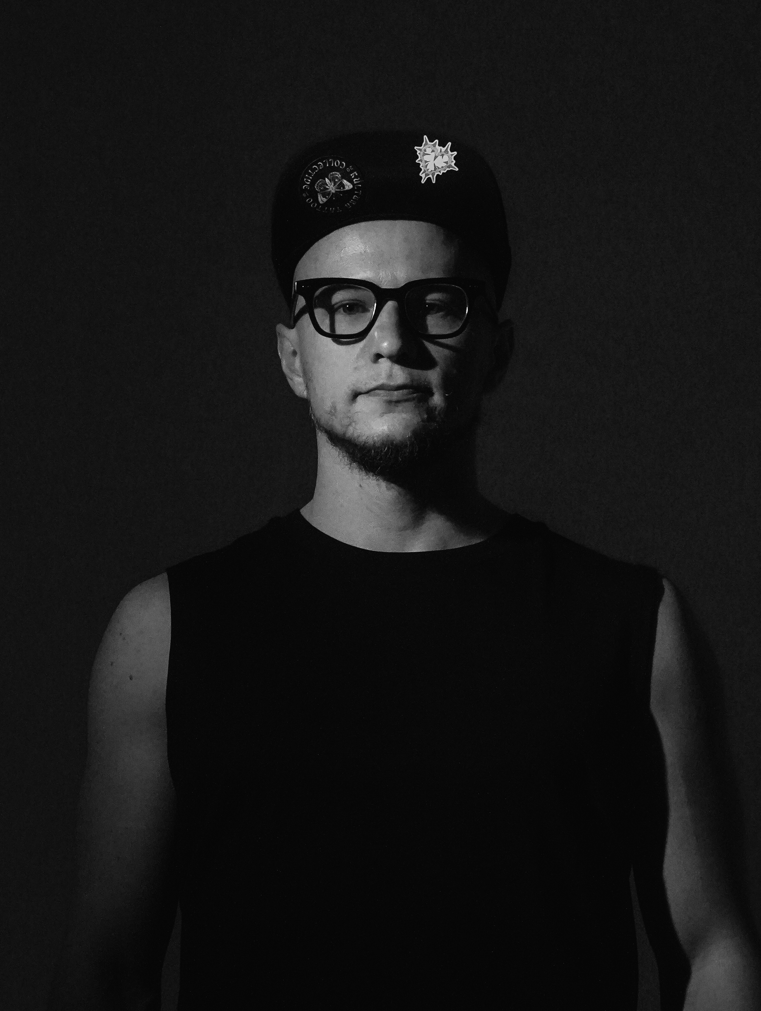 ALEX @sasha.tattooartist thumbnail