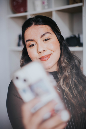 fale comigo aqui :)📲 thumbnail