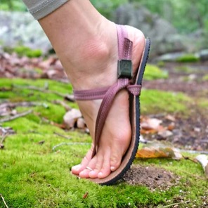 earth runners | 10HOLLIE thumbnail