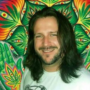 charlyeinklangmachtseinfach - Link in Bio & Creator Tools | Beacons thumbnail