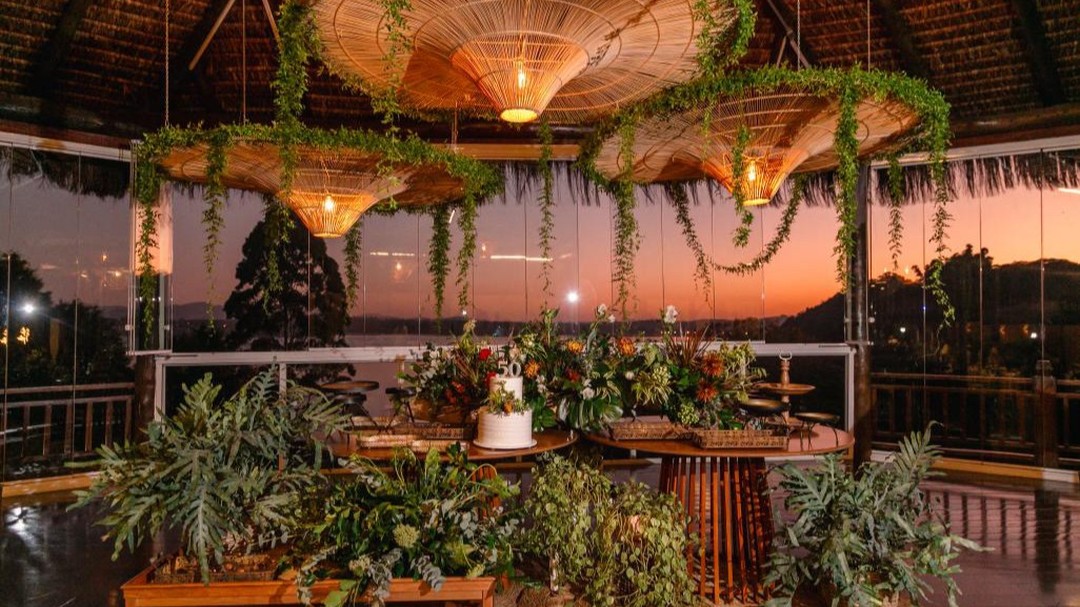 O por do sol perfeito, um lugar magnífico e a decoração dos sonhos você encontra aqui.