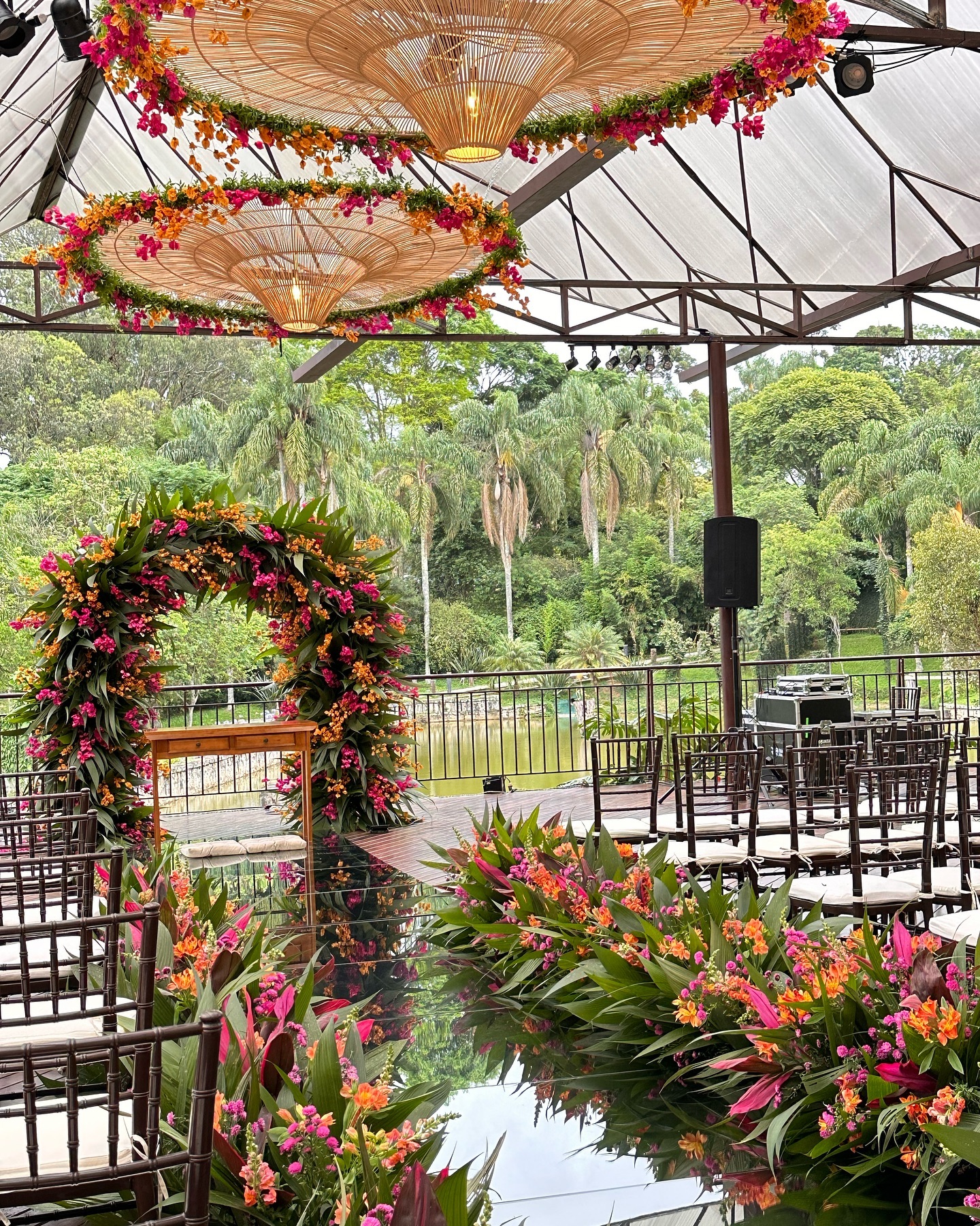 Meu coração não aguenta tanta lindeza assim! 🥰♥️

@rebekaassis.adv
@gu_honorato

@sollardaarvore
@luvalente
@allisonvale