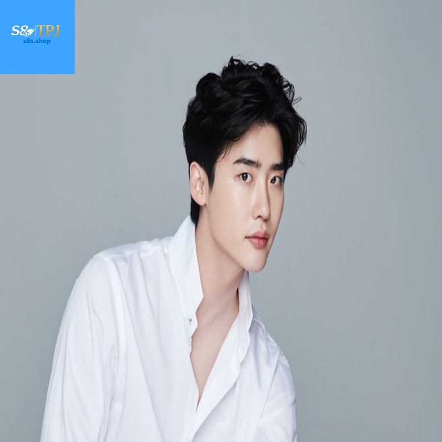 CEO Andrew Long thumbnail