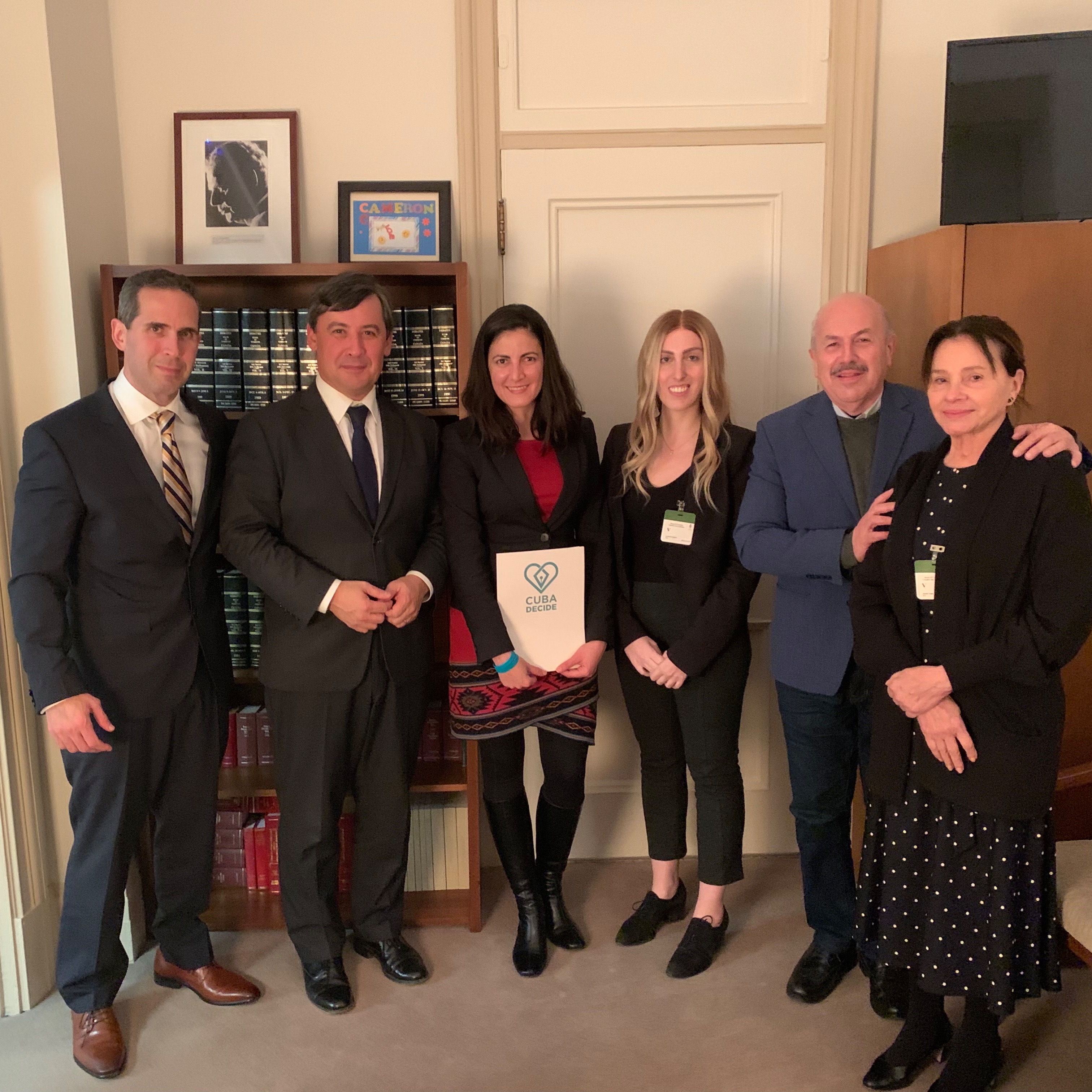 Meeting with MP Michael Chong, defender of democracy and human rights thumbnail