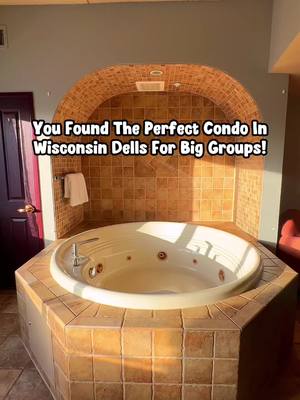 Planning a trip to Wisconsin Dells with a big group? 👀 The High Tide Stays condo inside Chula Vista Resort is perfect fo