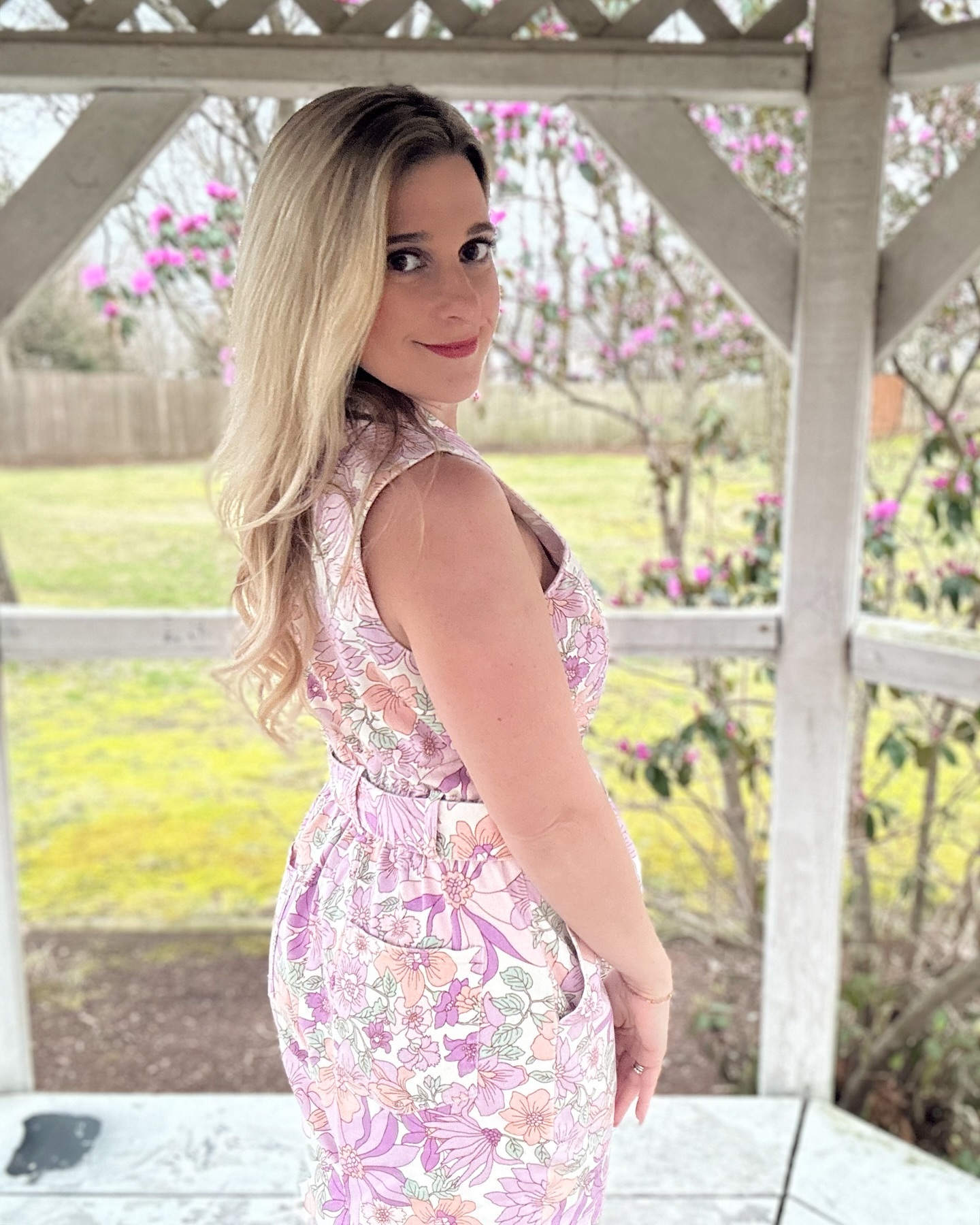 Spring fashion is the best of fashion. 🌸🌷🌼

@balticbornclothing 

Use code APRILSHOWERS15 for a discount at checkout! 

