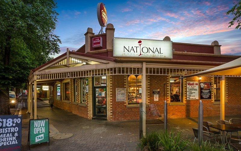 Fri 13th June: Blow Ins Comedy @ The National Bendigo thumbnail