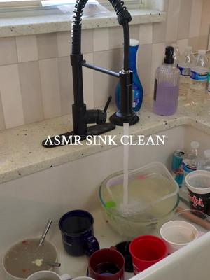 Asmr sink clean!! 🫧 🧼  #cleantok #cleaningtiktok #scrubdaddy #sinkcleaning #asmrcleaning #asmrclean #resetwithme 