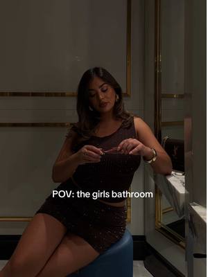 💄 @White Fox Boutique my code LIVRAHTT will be 30% off til midnight 18/3 😘 