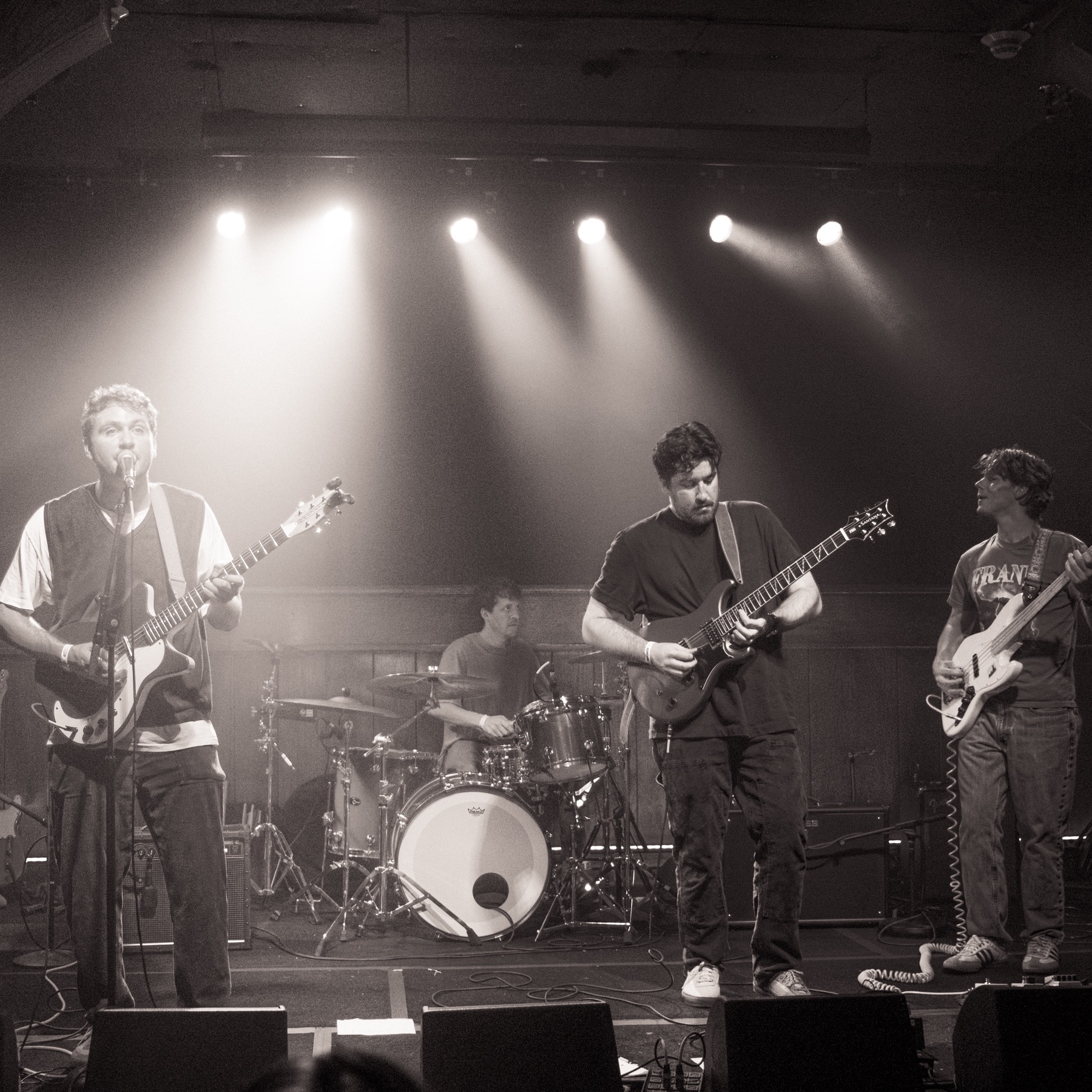 Knuckleheads KC 12/27 🎟️ thumbnail